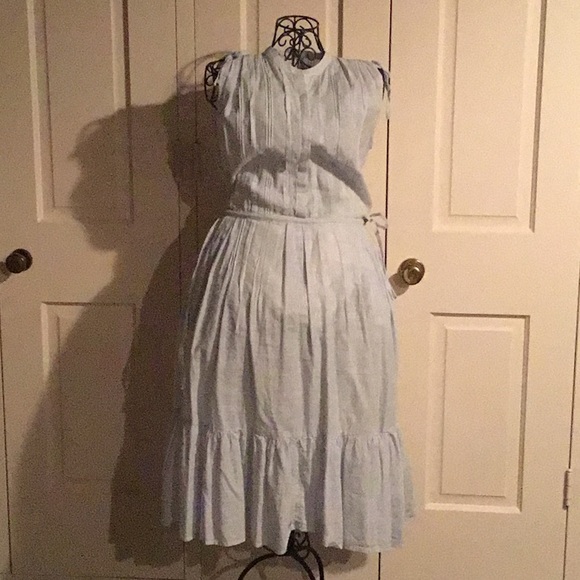 Dress - Picture 3 of 6